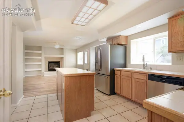 2231 Jeanette WAY, Colorado Springs, CO 80951