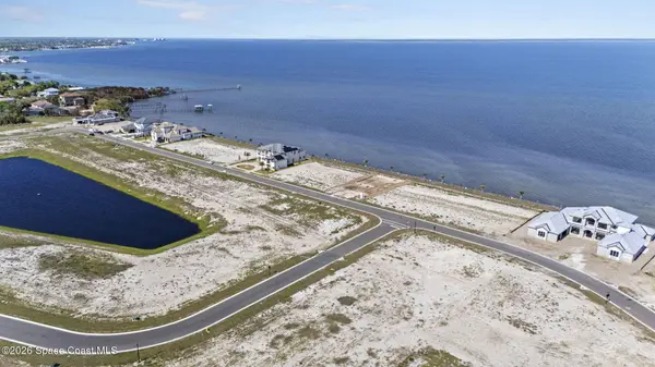 5862 Constellation DR, Titusville, FL 32780
