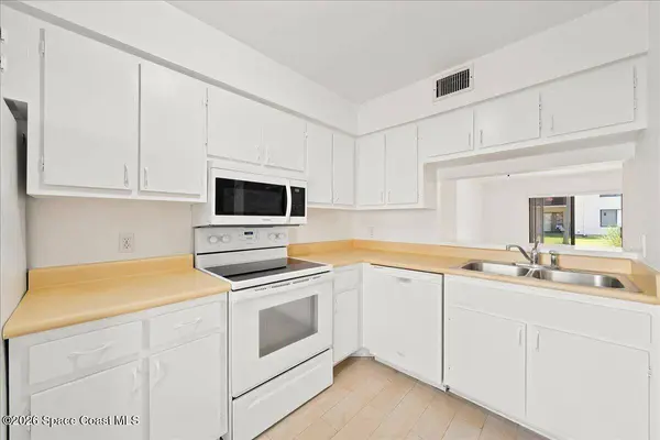 200 International DR #204, Cape Canaveral, FL 32920