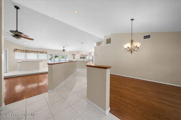 1085 Old Parsonage DR, Merritt Island, FL 32952