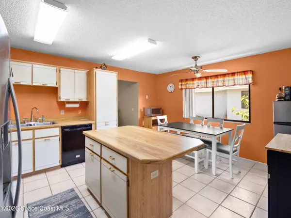 3745 Canberra CT, Titusville, FL 32780