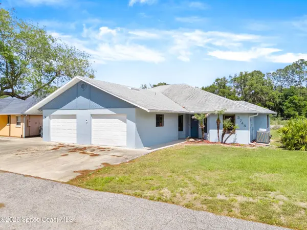 3745 Canberra CT, Titusville, FL 32780