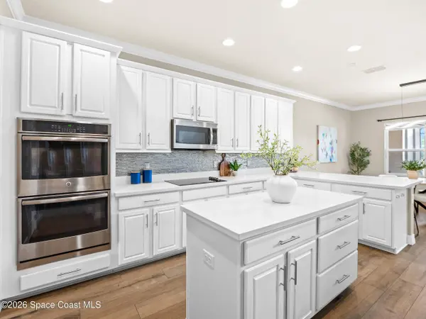 2115 Plantation Oak DR, Orlando, FL 32824