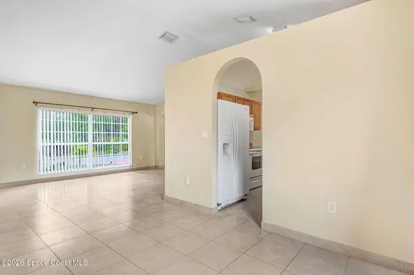 1416 Martinez ST SE, Palm Bay, FL 32909