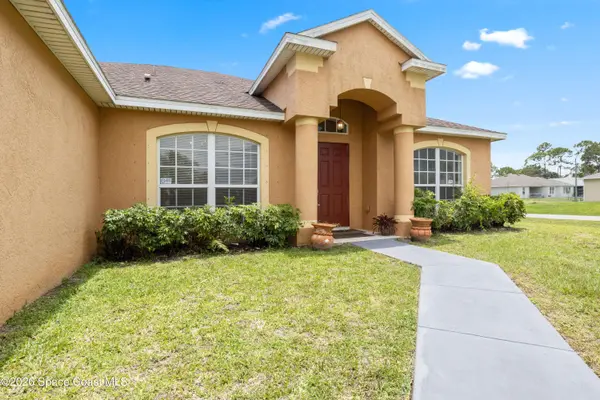 1406 Martinez ST SE, Palm Bay, FL 32909