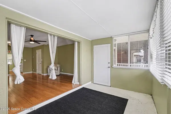 1047 Small CT #38, Indian Harbour Beach, FL 32937