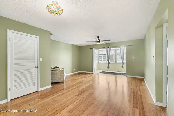 1047 Small CT #38, Indian Harbour Beach, FL 32937