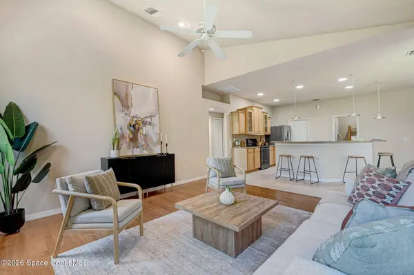 178 Cove Loop DR, Rockledge, FL 32955