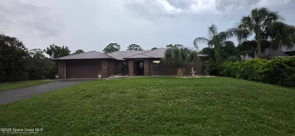157 Palm CIR, Palm Shores, FL 32940