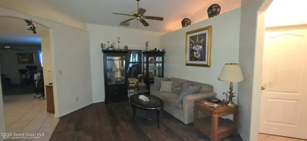 157 Palm CIR, Palm Shores, FL 32940