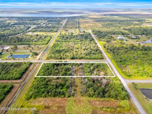Xxx Fawn Trail ST, Palm Bay, FL 32909