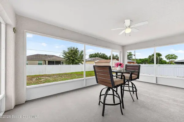 516 Olsmar ST SW, Palm Bay, FL 32908