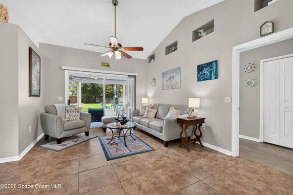 714 John Carroll LN, Melbourne, FL 32904
