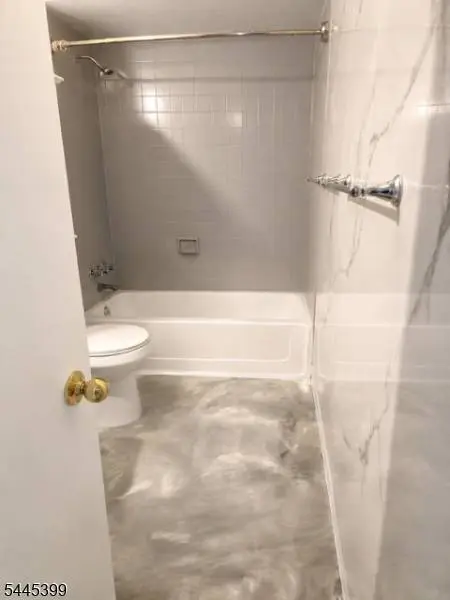 1 Red Lodge Dr, Vernon Twp., NJ 07462
