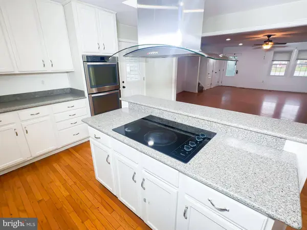 2204 HOLLY OAK CT, Waldorf, MD 20601