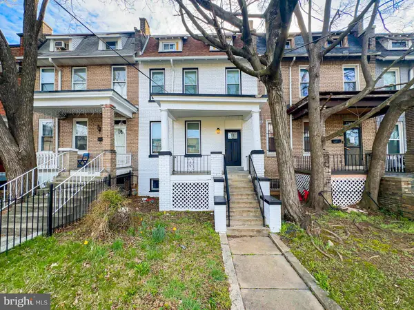 5725 13TH ST NW, Washington, DC 20011