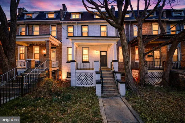 5725 13TH ST NW, Washington, DC 20011