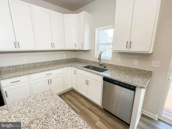 5615 LUDLOW PL, White Plains, MD 20695