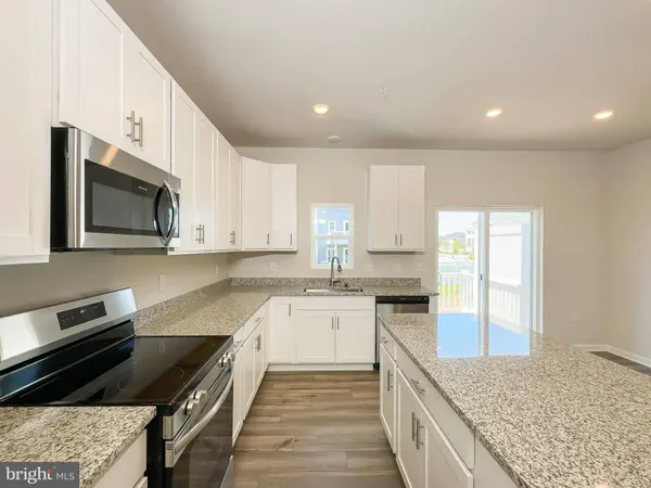 5615 LUDLOW PL, White Plains, MD 20695