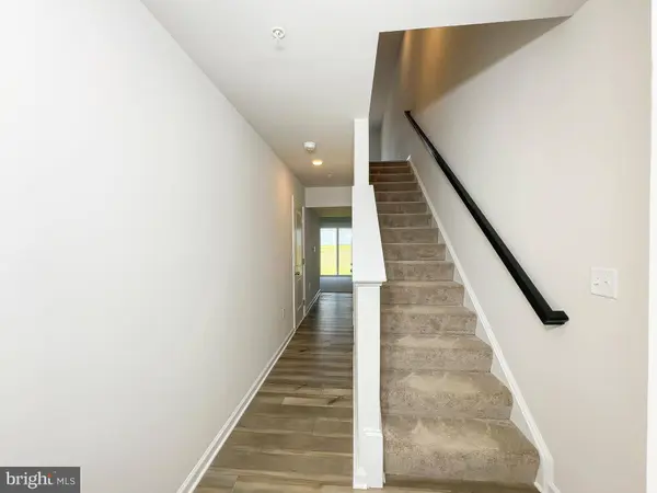 5615 LUDLOW PL, White Plains, MD 20695