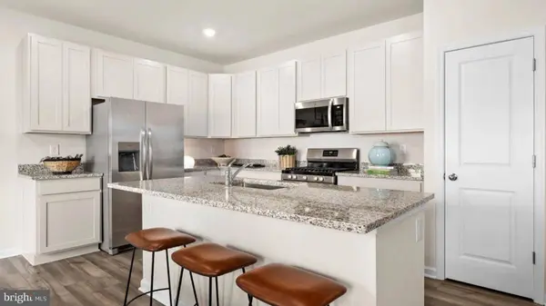 10569 MILKY WAY, La Plata, MD 20646
