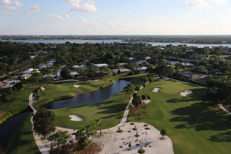 Tequesta Country Club