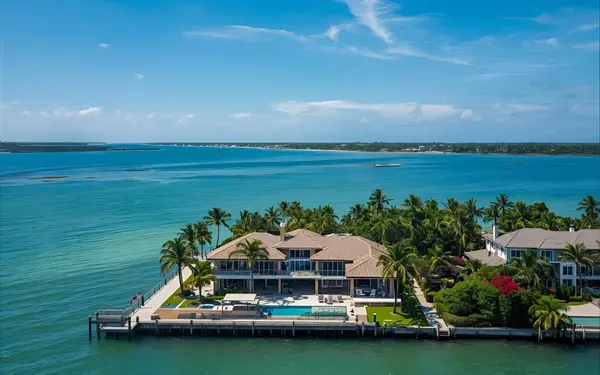 Why Waterfront Homes Continue to Outperform the Market in Palm Beach County