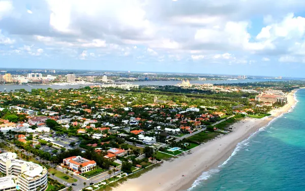 Living the Active Life in Palm Beach, Florida - Why This Icon of Luxury is Also a Paradise for the Active Lifestyle