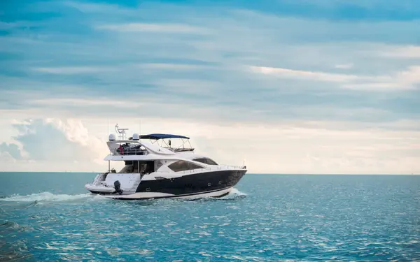 Cast Off and Come Home: Why Jupiter and Palm Beach Are the Ultimate Address for the Boating Lifestyle
