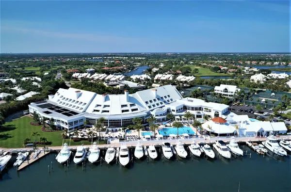 feature image of Admirals Cove Real Estate: Jupiter's Private Waterfront &amp; Golf Club Community | Palm Beach County