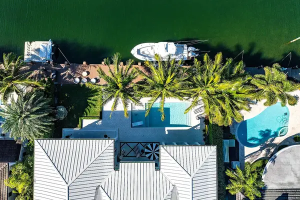 2601 NE 26th Ave, Lighthouse Point, FL 33064-8317