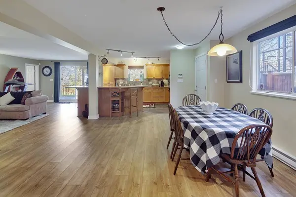 2867 Mara DR, Coquitlam, BC V3C 5L3