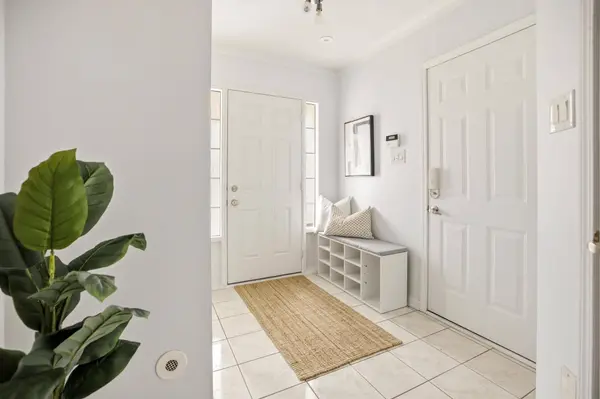806 Shortreed CRES, Milton, ON L9T 0E9