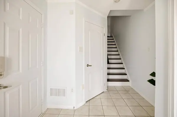 806 Shortreed CRES, Milton, ON L9T 0E9