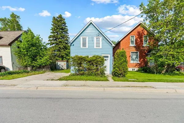 1323 2nd AVE W, Owen Sound, ON N4K 4N5