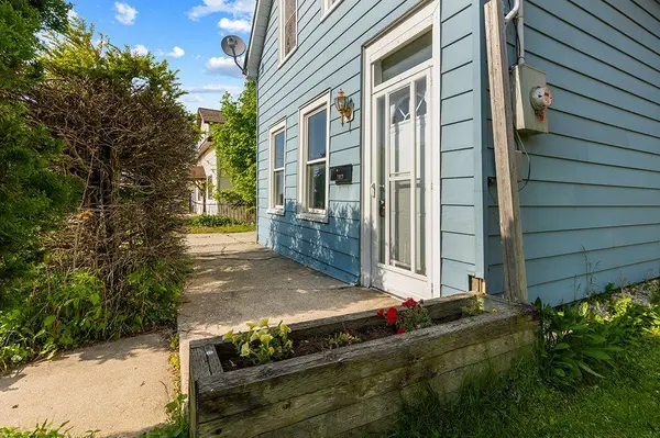1323 2nd AVE W, Owen Sound, ON N4K 4N5