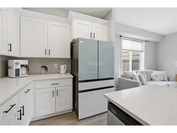 165 W BARBARAS WAY, Newberg, OR 97132