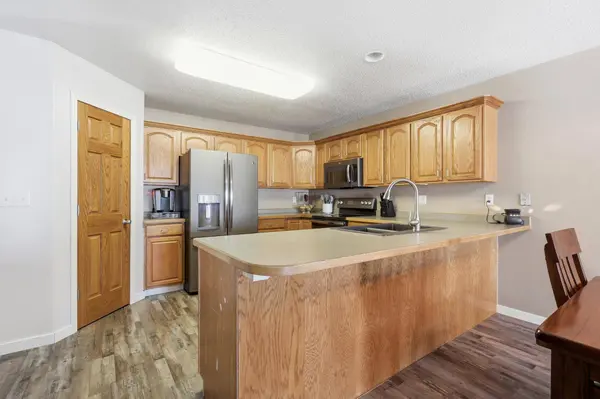 1512 19th AVE E, West Fargo, ND 58078