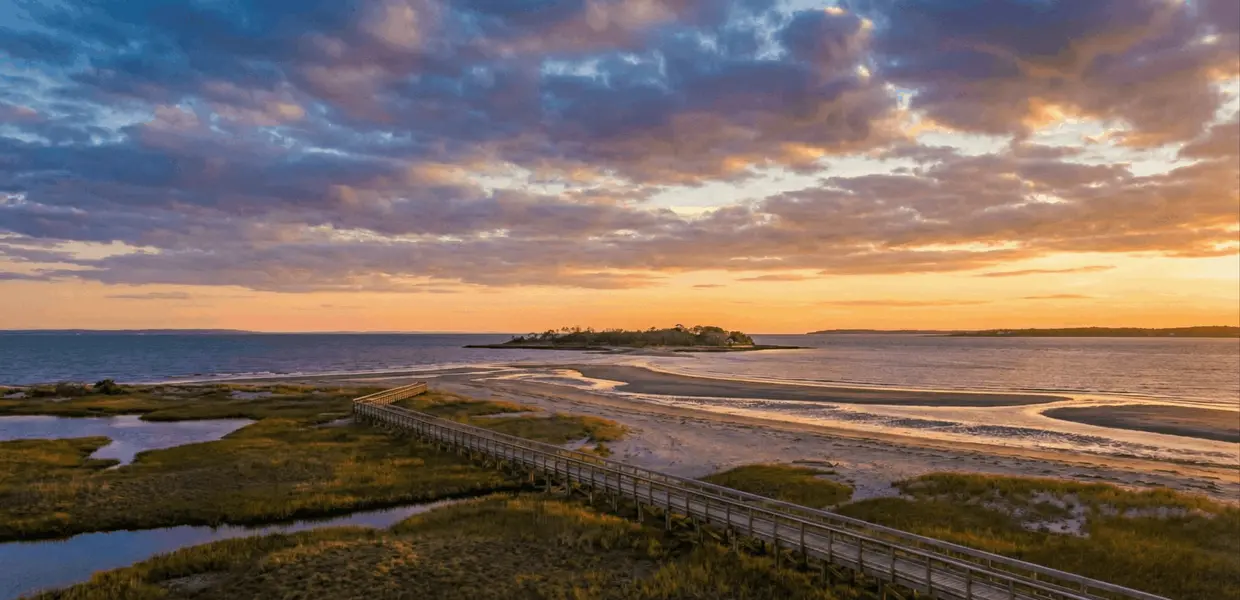 Walnut Beach / Laurel Beach