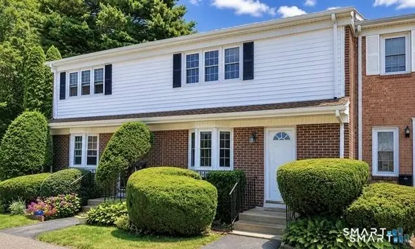 85 Salem Walk #85, Milford, CT 06460