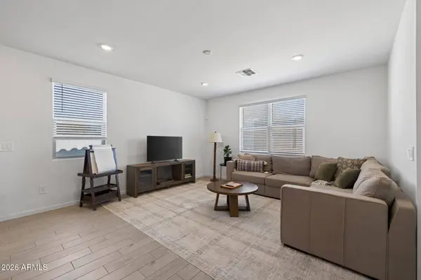 4401 W JOSEPHINE Street, San Tan Valley, AZ 85144