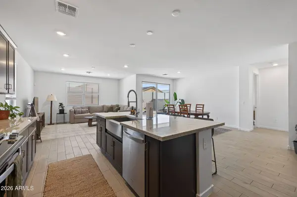 4401 W JOSEPHINE Street, San Tan Valley, AZ 85144