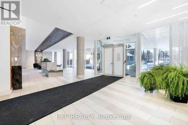 485 Richmond RD #810, Ottawa, ON K2A3W9