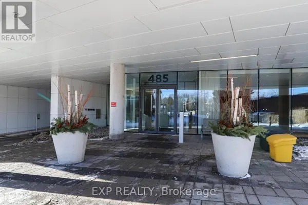 485 Richmond RD #810, Ottawa, ON K2A3W9