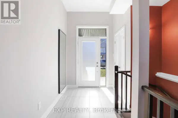 1053 LUNAR GLOW CRESCENT, Ottawa, ON K4M0J9