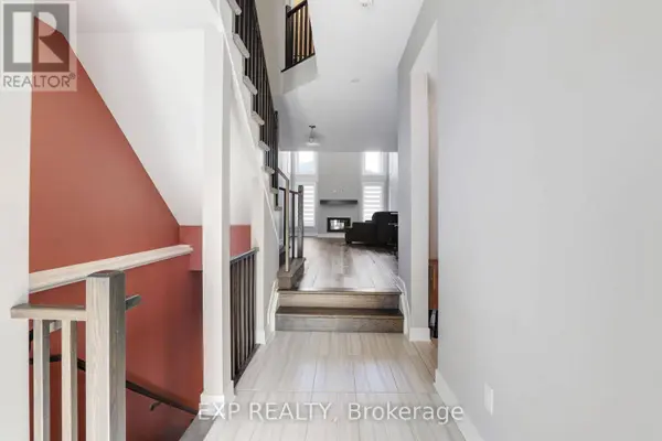 1053 LUNAR GLOW CRESCENT, Ottawa, ON K4M0J9