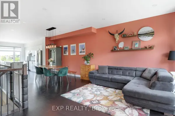 311 TWINFLOWER WAY, Ottawa, ON K2J5B2