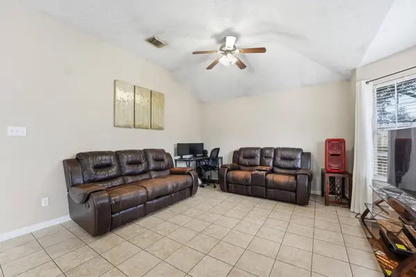7125 Farnsworth ST, Houston, TX 77022
