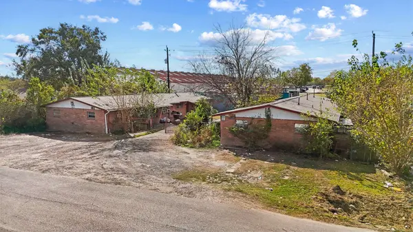 4302 Dreyfus ST, Houston, TX 77021