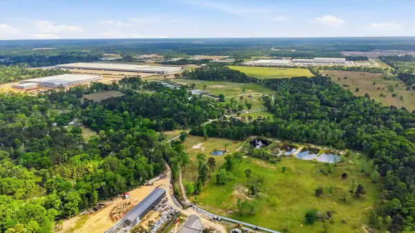 18118 Cooper RD, Conroe, TX 77302